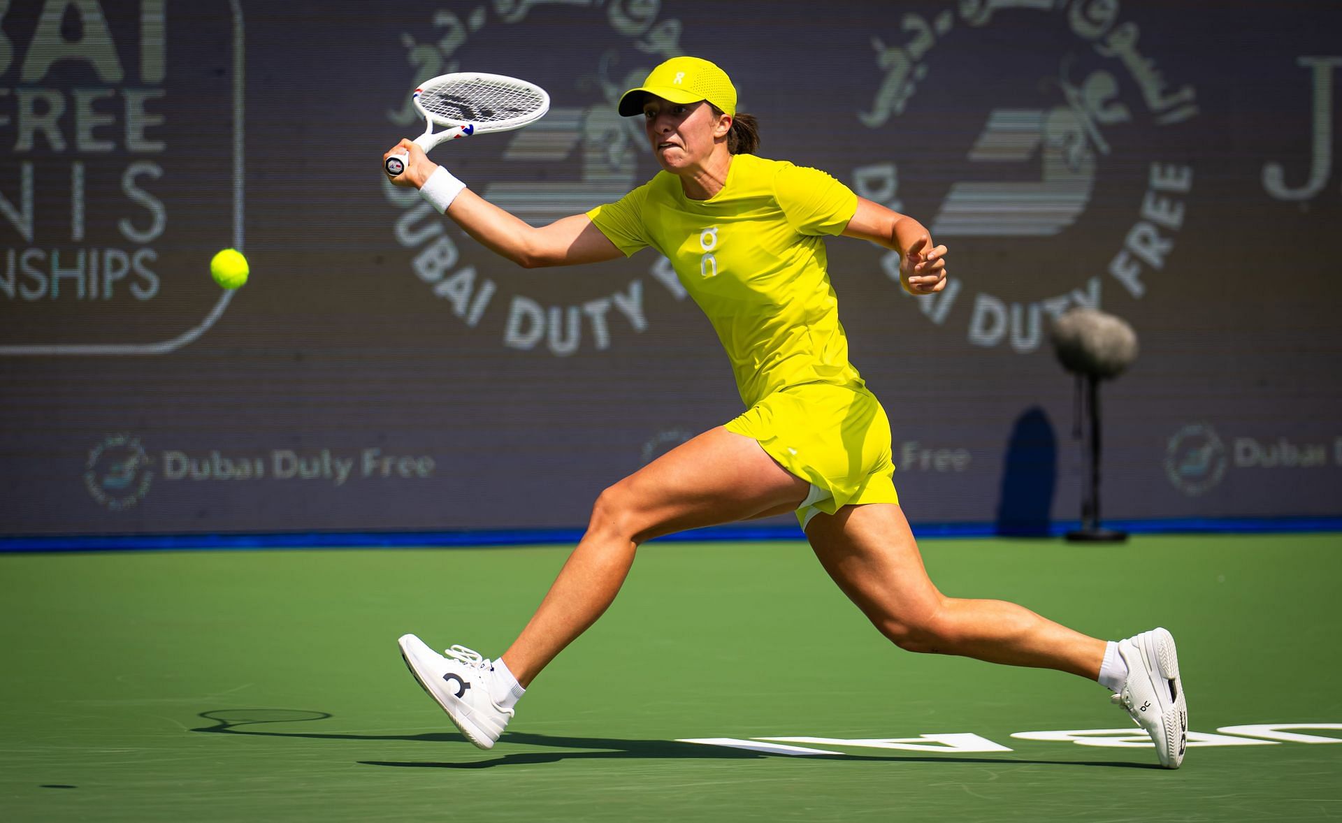 Iga Swiatek pictured at the 2025 Dubai Duty Free Tennis Championships | Image Source: Getty