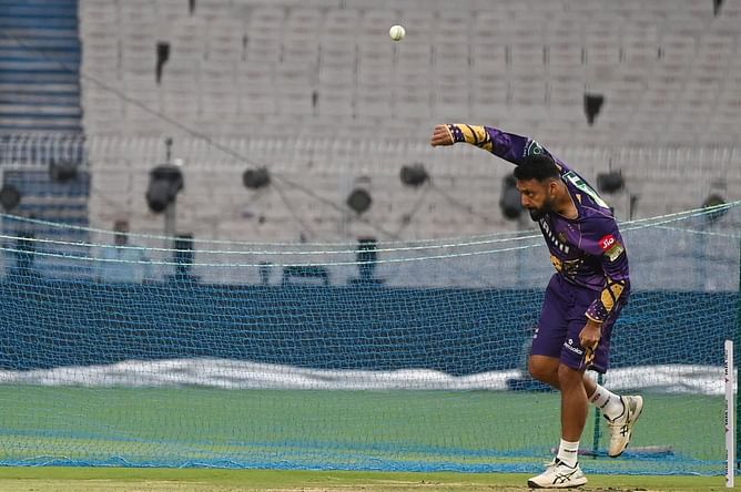"He has batted well against me" - Varun Chakaravarthy on bowling to Virat Kohli in KKR vs RCB IPL 2025 clash