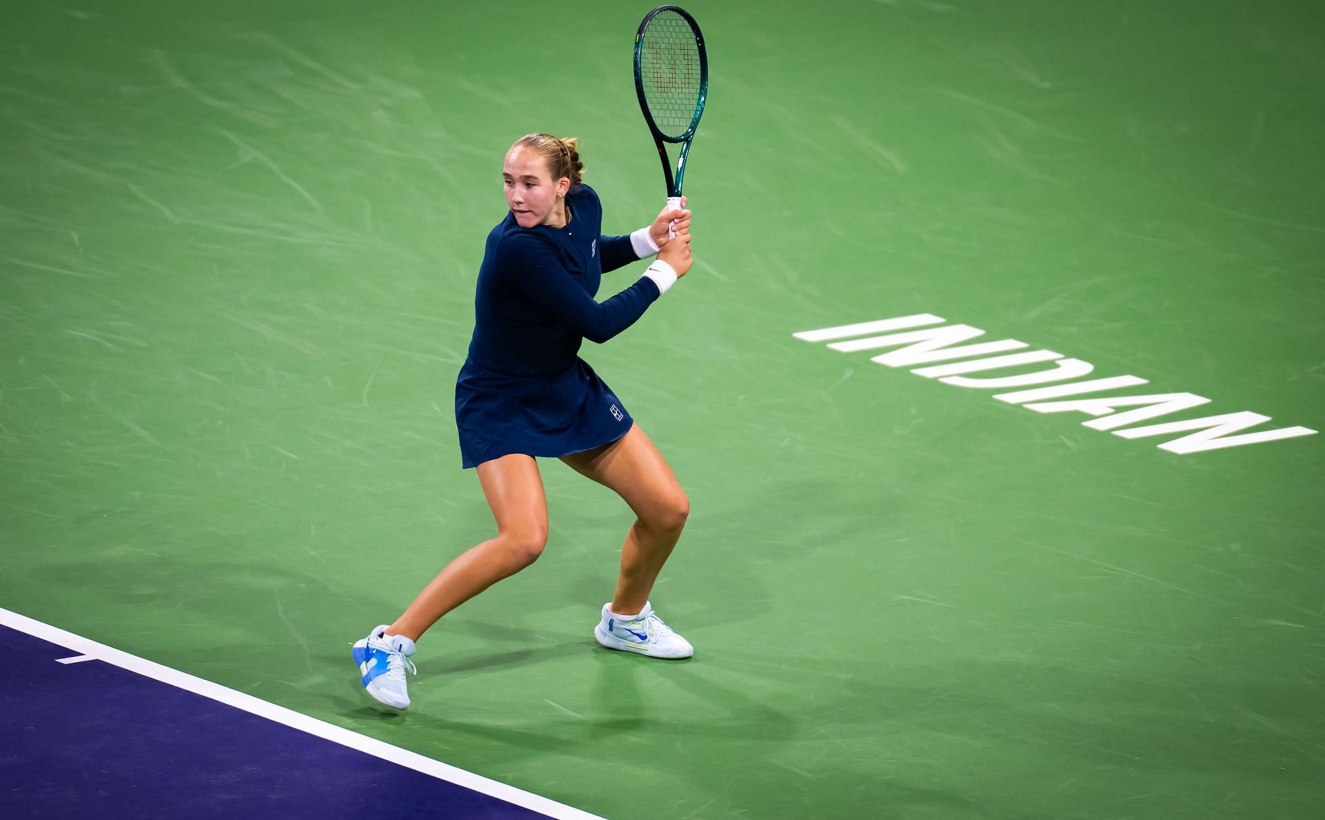 Mirra Andreeva hits a backhand at BNP Paribas Open 2025 | Image Source: Getty