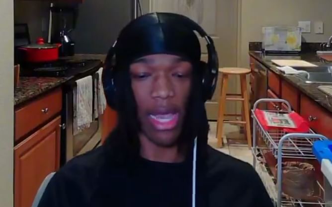 "Yikes": Netizens react as streamer drops out of college live in hopes of attending Kai Cenat's content creator university