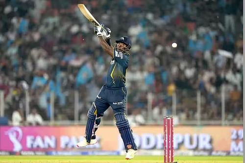 Sherfane Rutherford scored 46 runs off 28 deliveries in GT's IPL 2025 loss to PBKS. [P/C: iplt20.com]