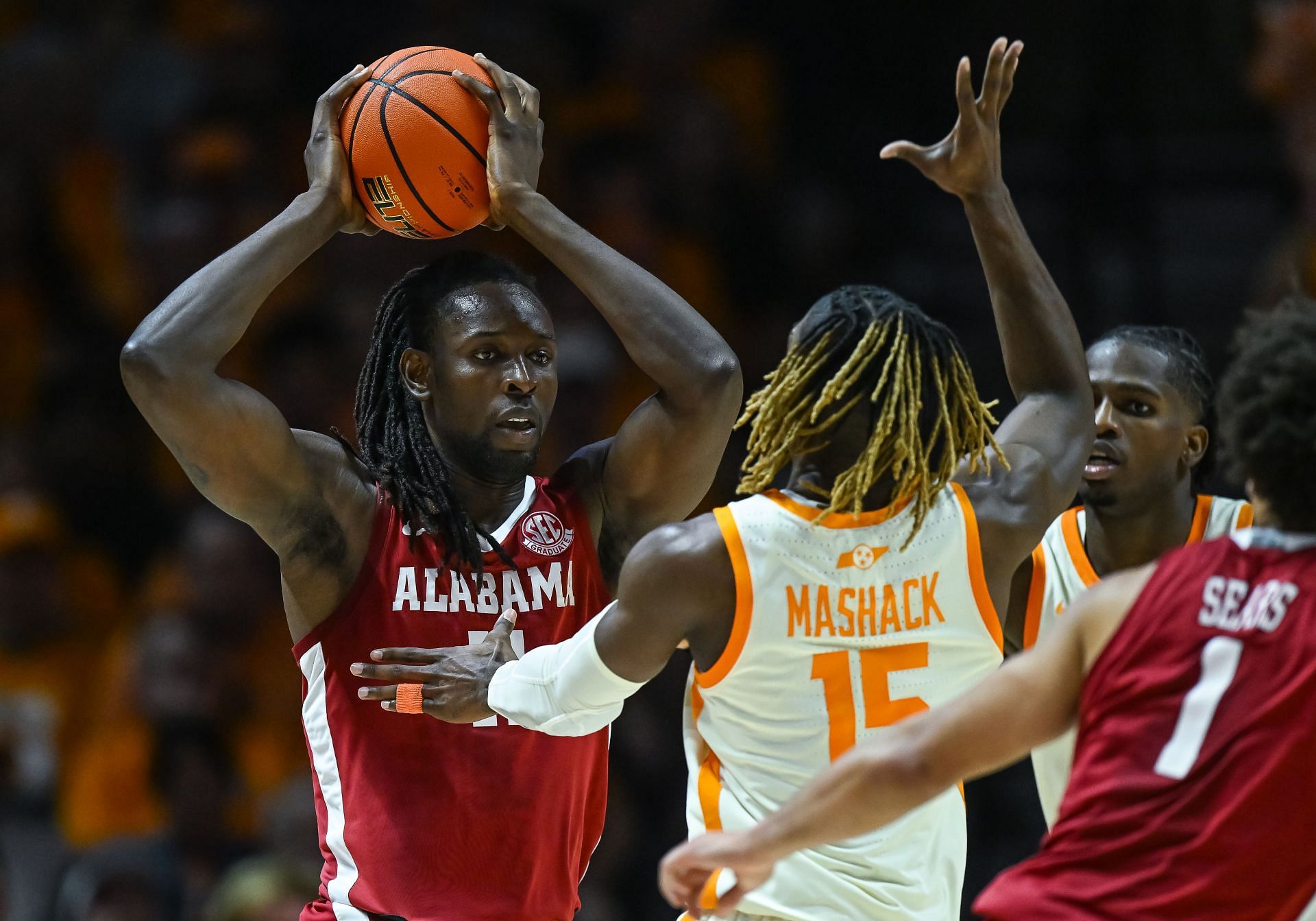 COLLEGE BASKETBALL: MAR 01 Alabama at Tennessee - Source: Getty