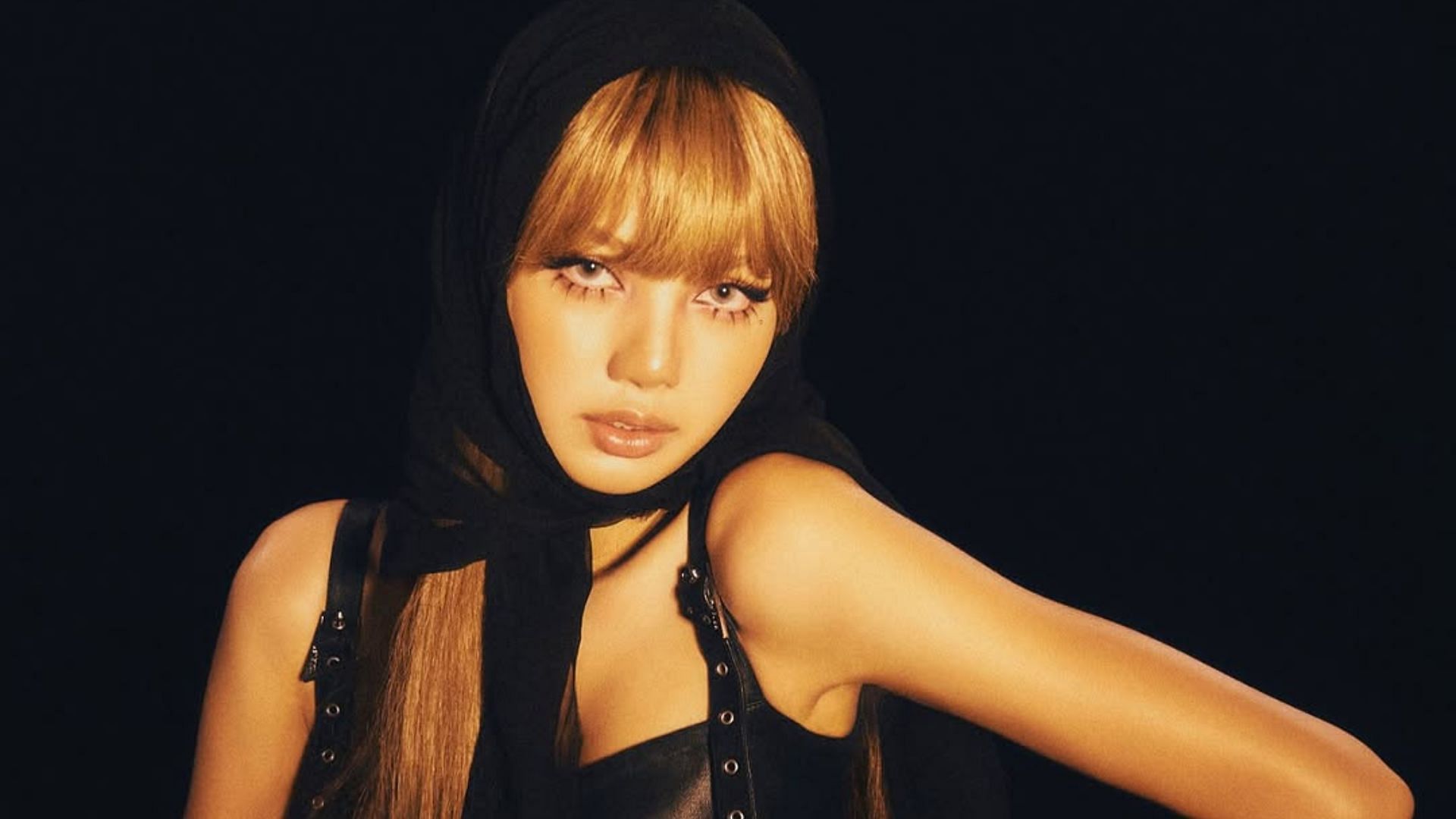 Fans defend BLACKPINK&rsquo;s Lisa against lip-syncing allegations at the 2025 Oscars 