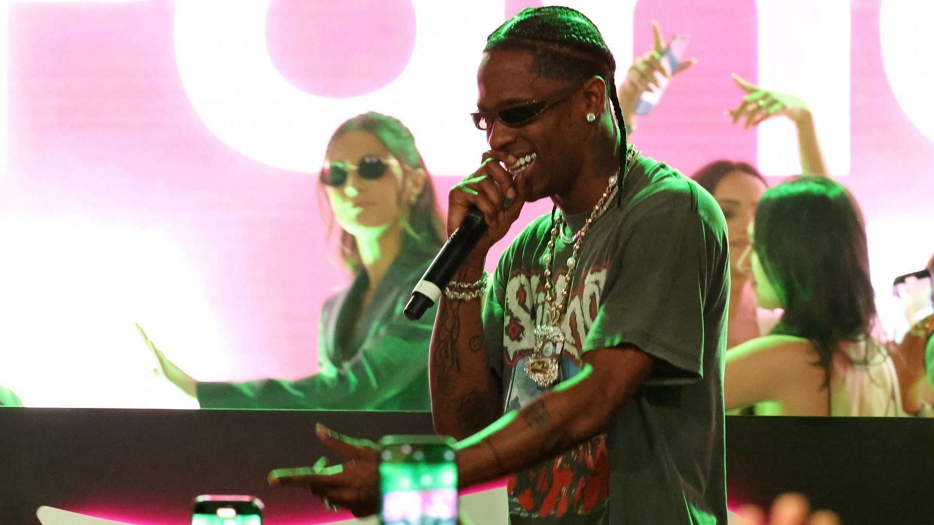 Travis Scott performs during Michael Rubin&#039;s 2025 Fanatics Super Bowl Party at The Sugar Mill on February 08, 2025, in New Orleans, Louisiana. (Image via Getty/Mike Coppola)