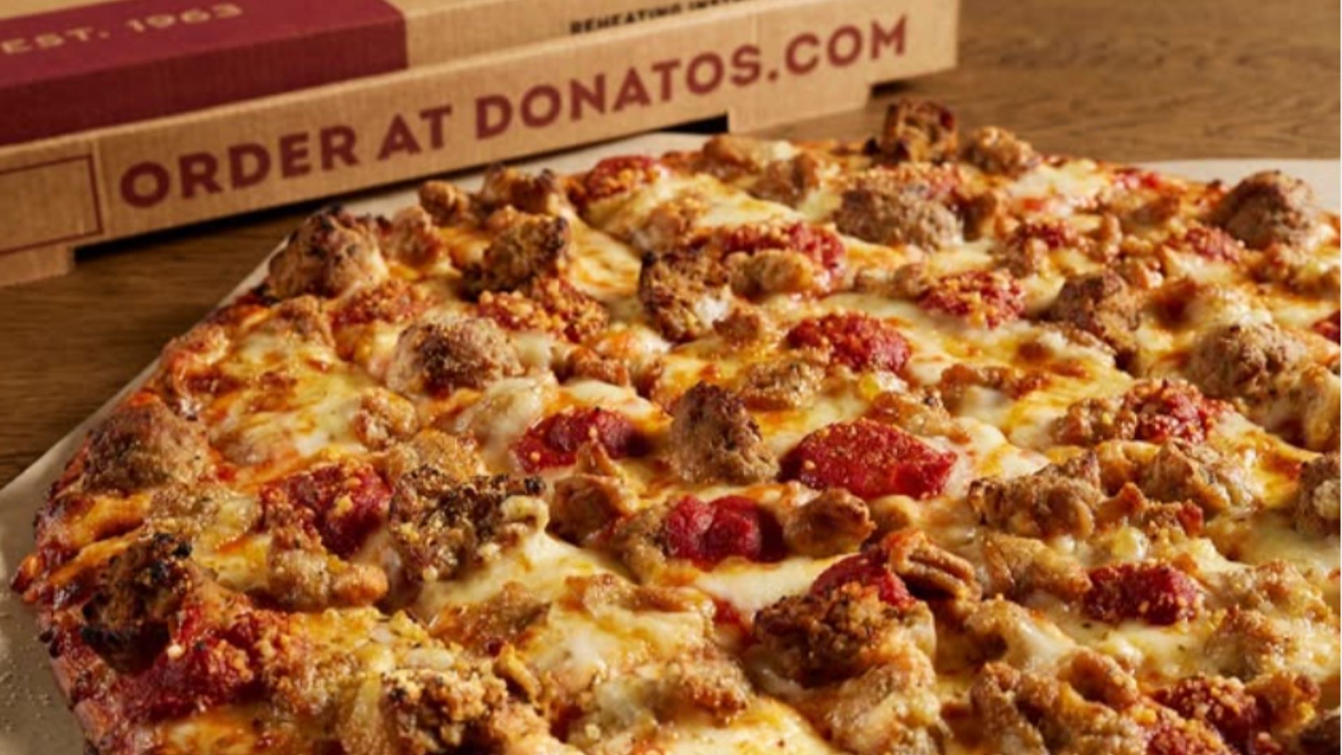 Donatos Pizza announces 3 new sweet and spicy offerings: All you need to know