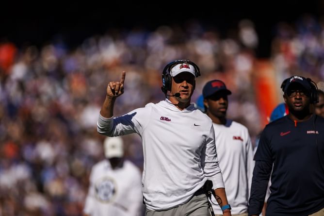Lane Kiffin' Ole Miss secures commitment of four-star RB to the Class of 2026