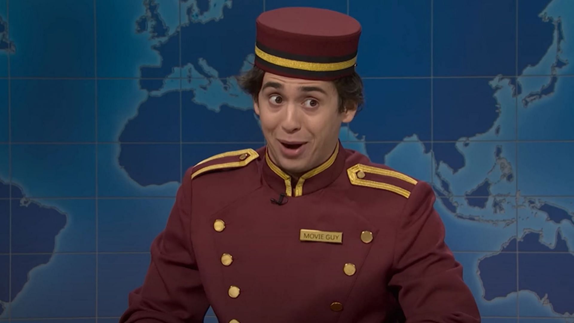 Marcello Hern&aacute;ndez Oscar predictions on SNL (Image via Youtube/@Saturday Night Live)