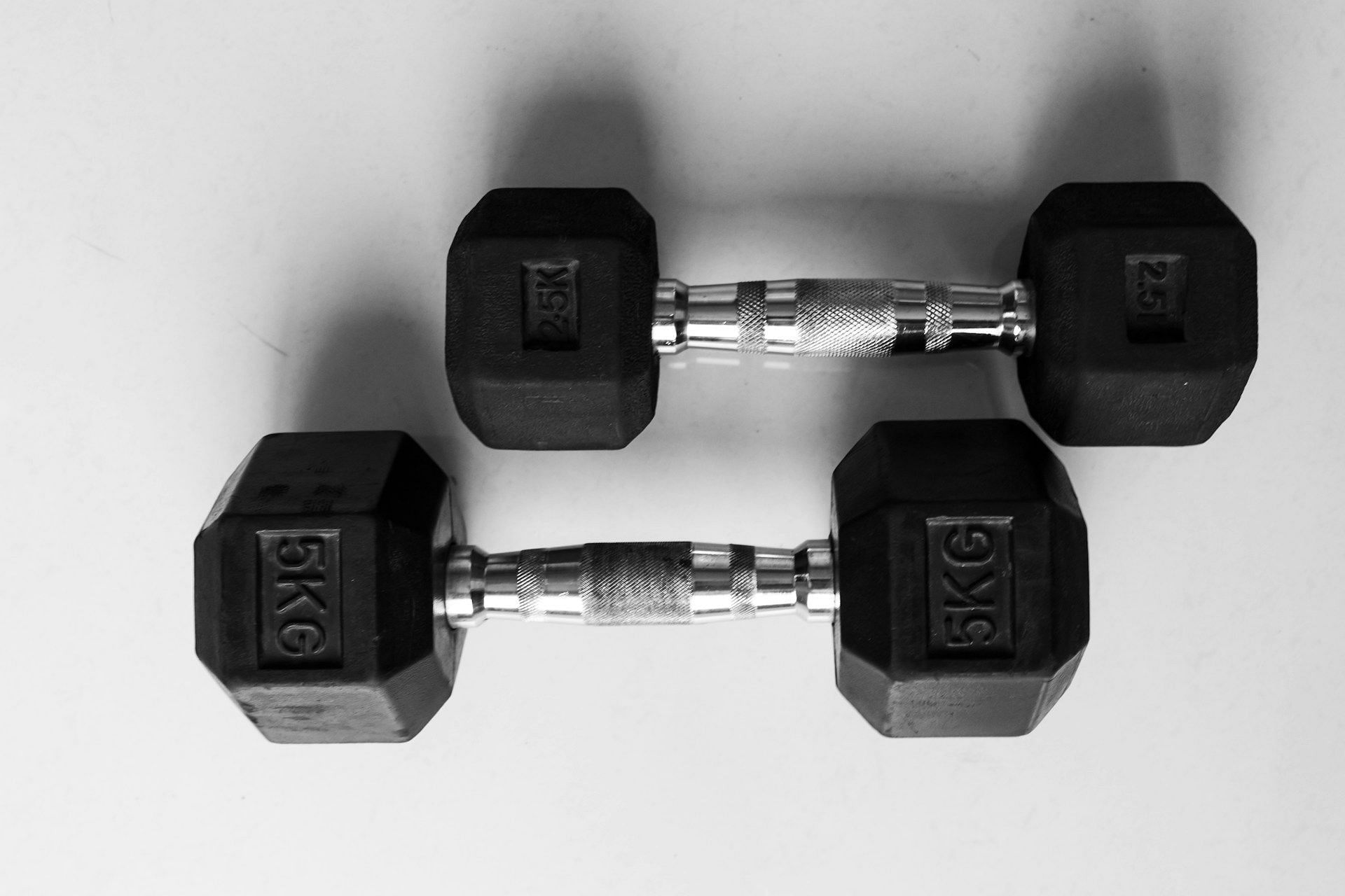 A representative image of dumbbells used for bodybuilding. (Image via Unsplash)