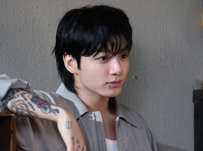 "Gem of K-pop industry"- Fans proud as BTS' Jungkook's Seven tops Complex’s list of best K-pop and rap collaborations