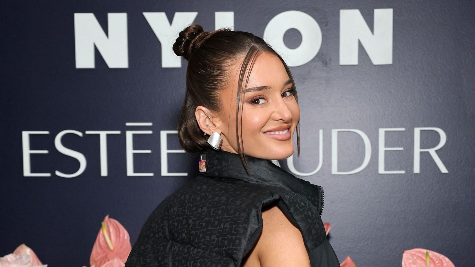 NYLON &amp; Est&eacute;e Lauder Host Pre-Super Bowl Dinner with Kristin Juszczyk - Source: Getty