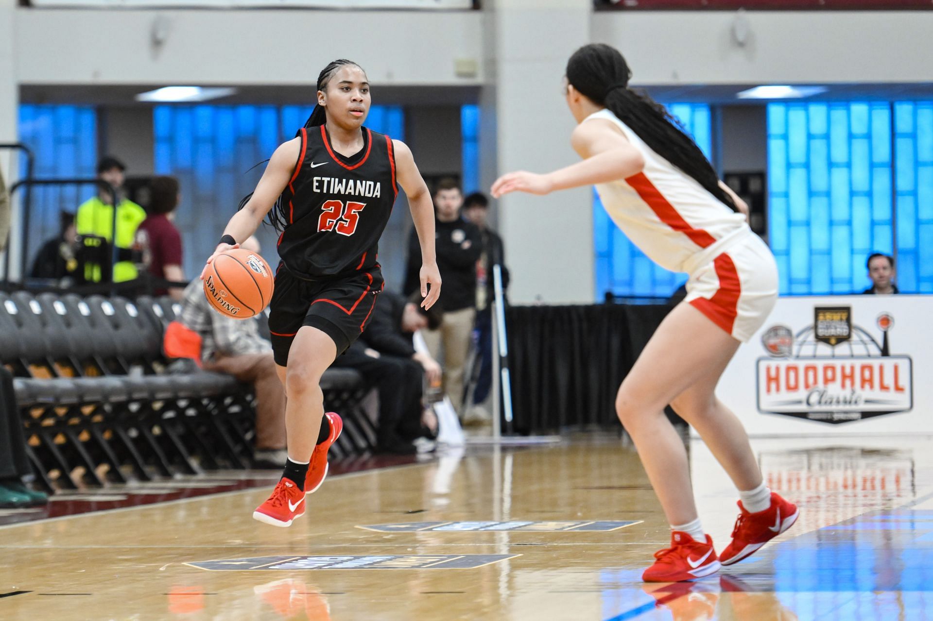 HIGH SCHOOL BASKETBALL: JAN 20 Spalding Hoophall Classic - Incarnate Word vs Etiwanda - Source: Getty