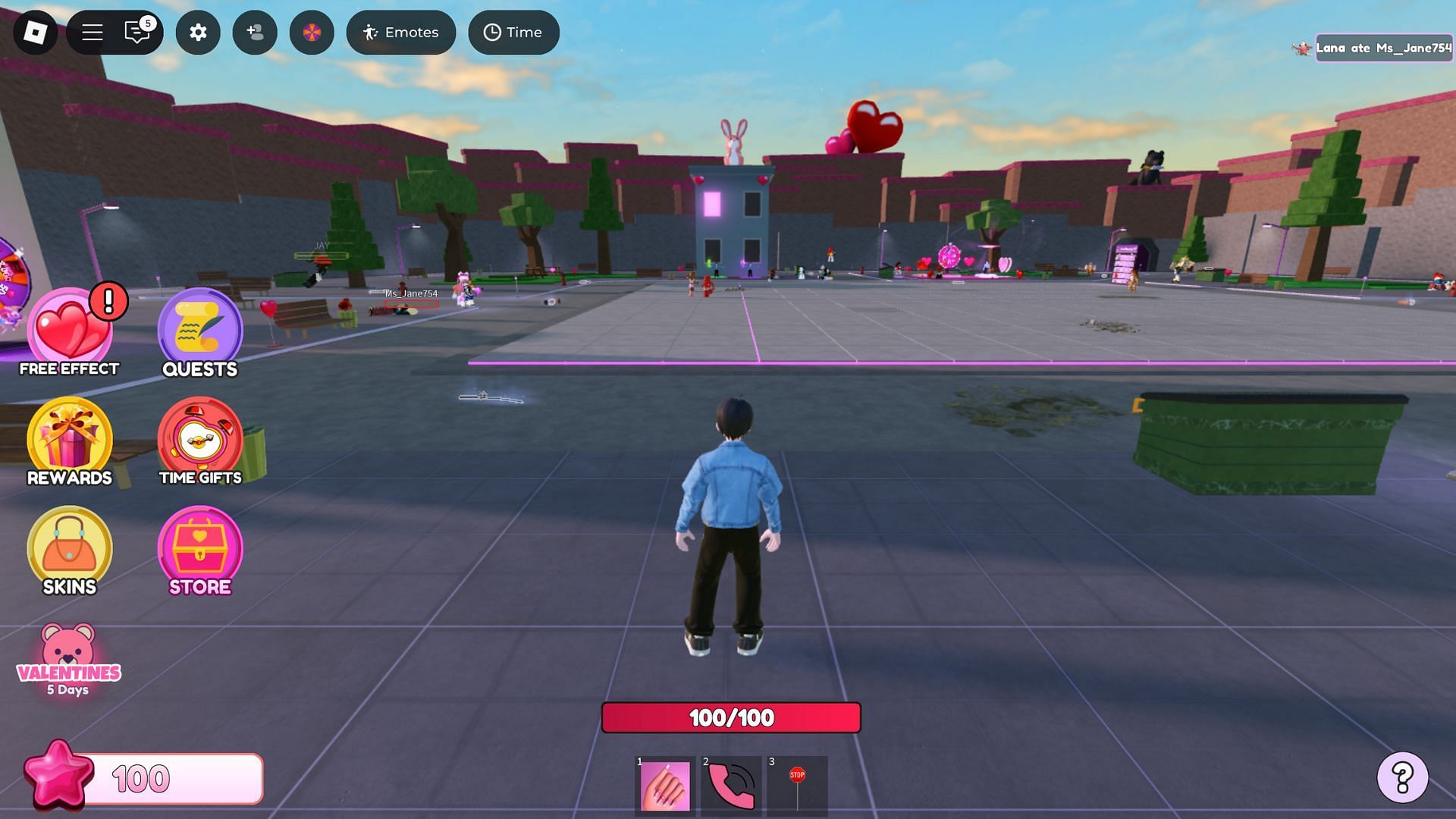 Start hanging out with friends (Image via Roblox)