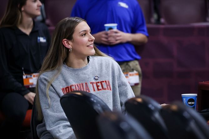 Aces' Elizabeth Kitley drops 5-word reaction for working up a sweat