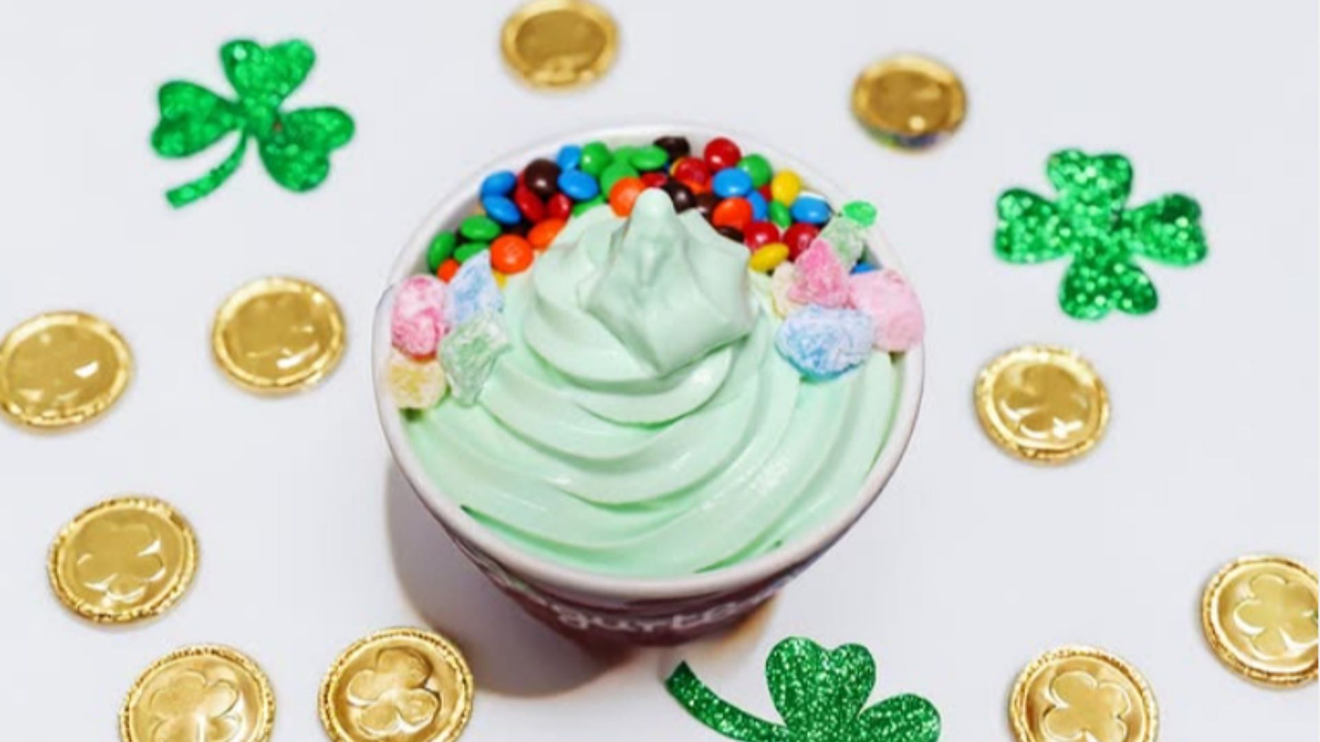 Luck of the Rainbow Cup is an online exclusive offering (Image via Instagram/@yogurtlandinc)