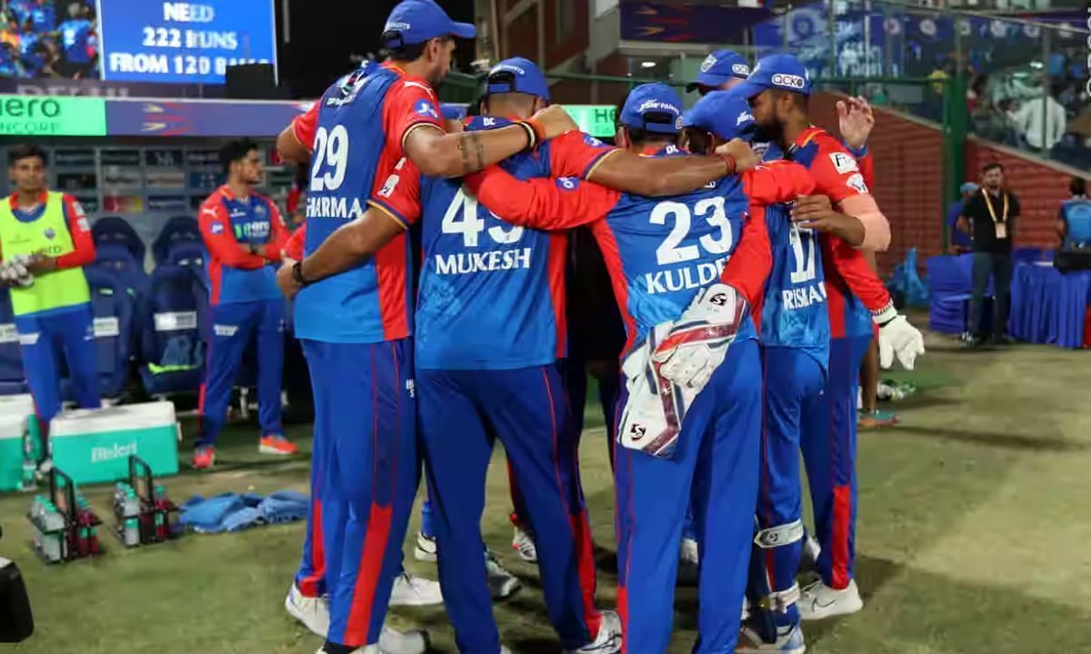 दिल्ली कैपिटल्स की टीम (Photo Credit: BCCI)