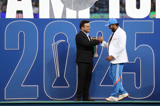 Champions Trophy की प्रेजेंटेशन सेरेमनी को लेकर मचा घमासान, विवाद के बीच पीसीबी ने लिया बड़ा फैसला