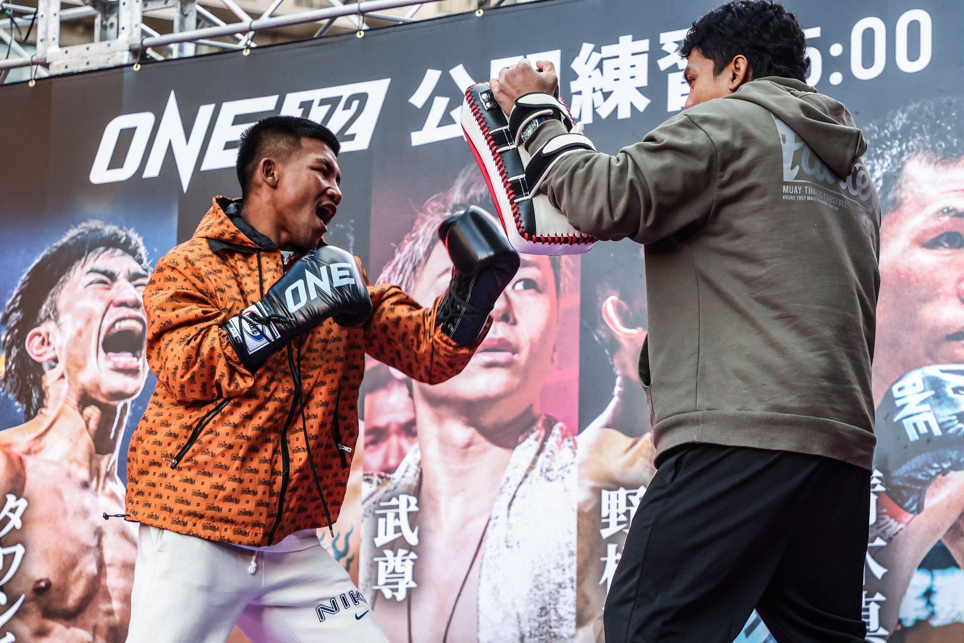 Rodtang (left) shows form in a public workout [Photo via ONE Championship]