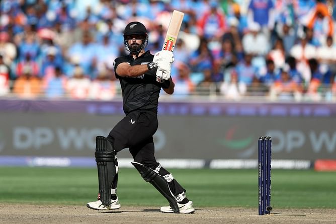Mohammad Shami ends Daryl Mitchell's struggling knock with a cutter in IND vs NZ 2025 Champions Trophy [Watch]