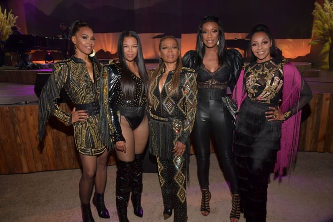 What did Jermaine Dupri say about Dawn Robinson's living conditions? Former En Vogue artist critiques the rapper over his remarks