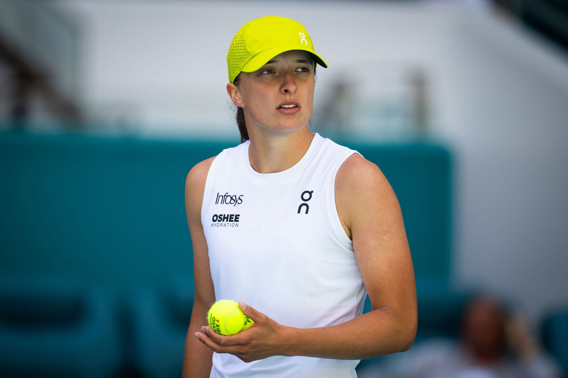 Iga Swiatek at the 2025 Miami Open [Image Source: Getty Images]