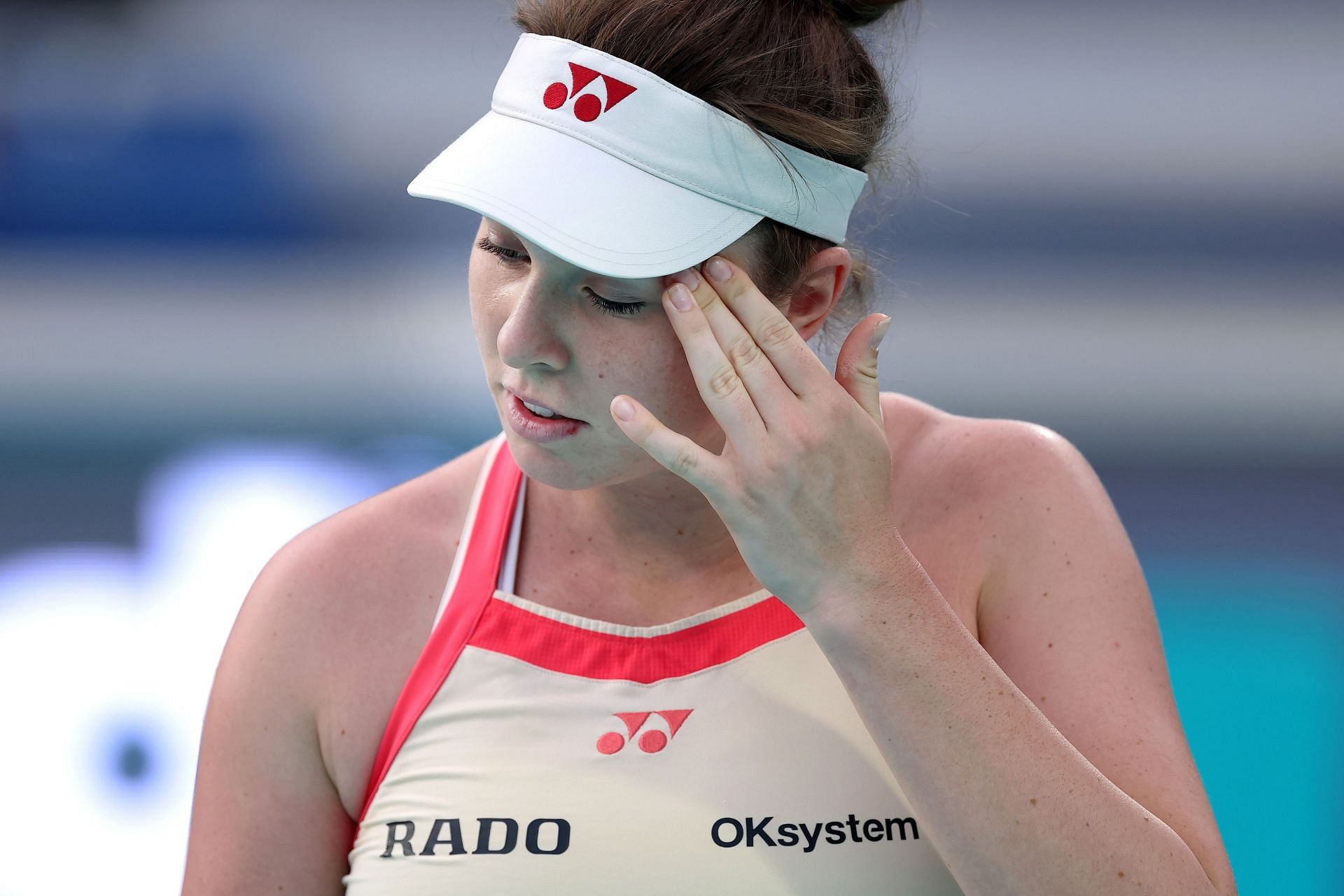 Linda Noskova at the Mubadala Abu Dhabi Open semifinal - Source: Getty