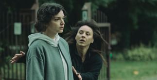 How many episodes are there in Netflix's Just One Look (Juste Un Regard)? Explained