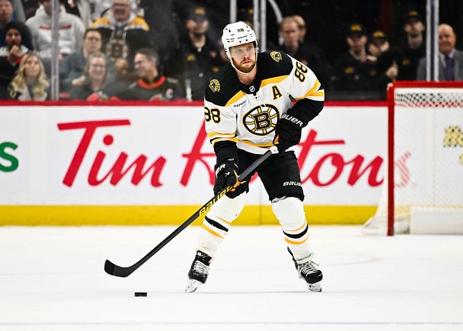 David Pastrnak alleges officials "decided to look away" from calling penalties for Boston Bruins in 3-2 OT loss to Buffalo Sabres