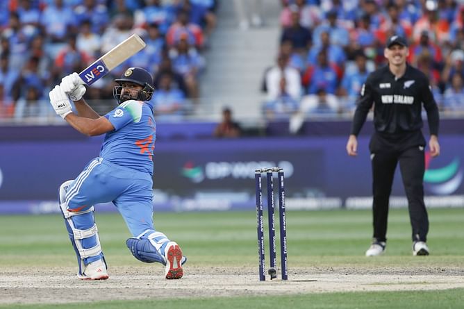 "Cometh the hour, cometh the man"- Netizens laud Rohit Sharma’s composed knock in IND vs NZ 2025 Champions Trophy final