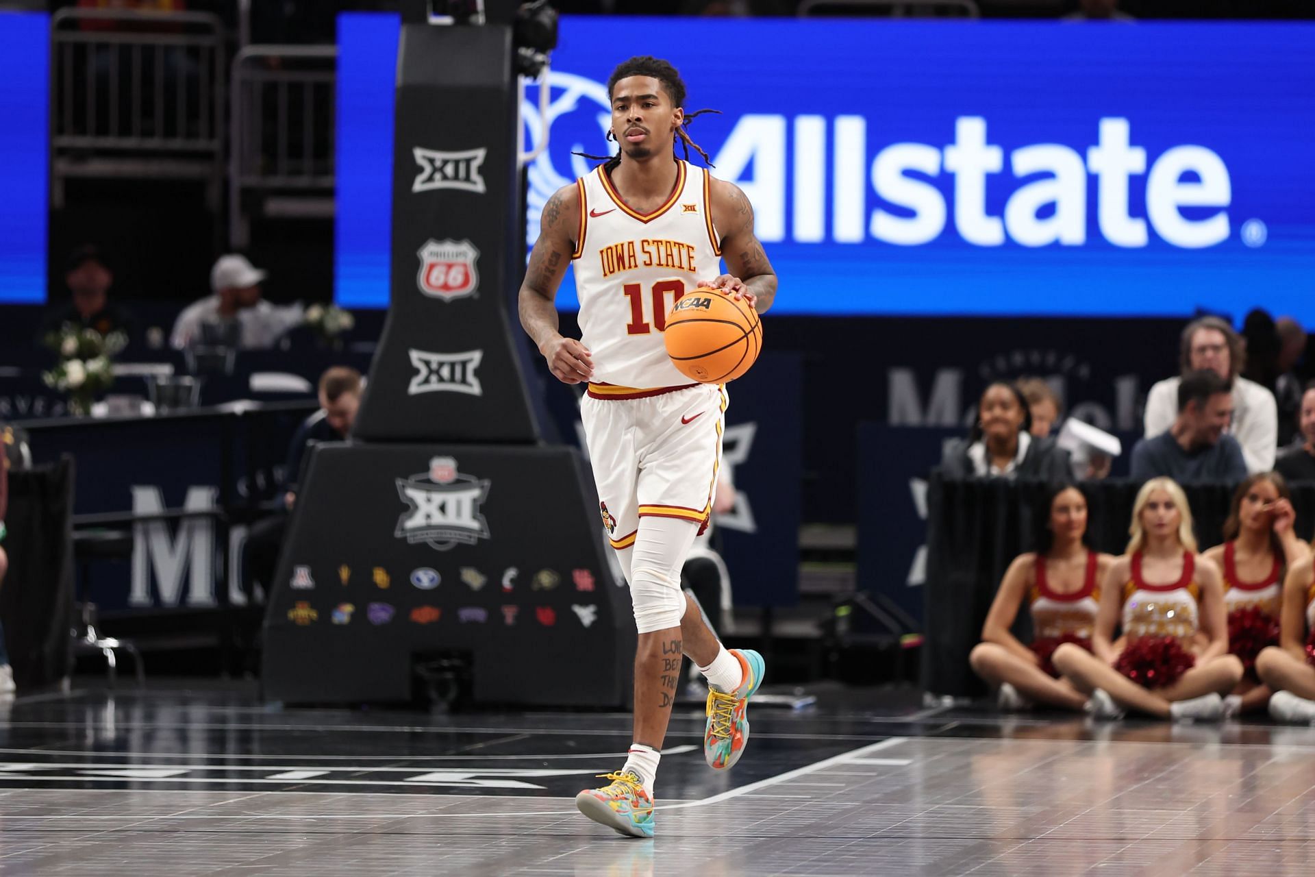 COLLEGE BASKETBALL: MAR 12 Big 12 Tournament Cincinnati vs Iowa State - Source: Getty