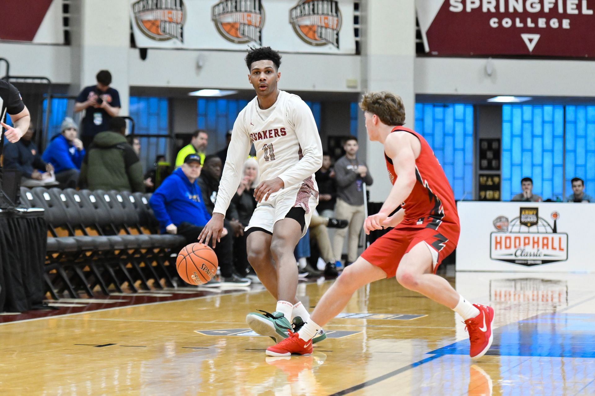 HIGH SCHOOL BASKETBALL: JAN 19 Spalding Hoophall Classic - Sidwell Friends vs Owyhee - Source: Getty