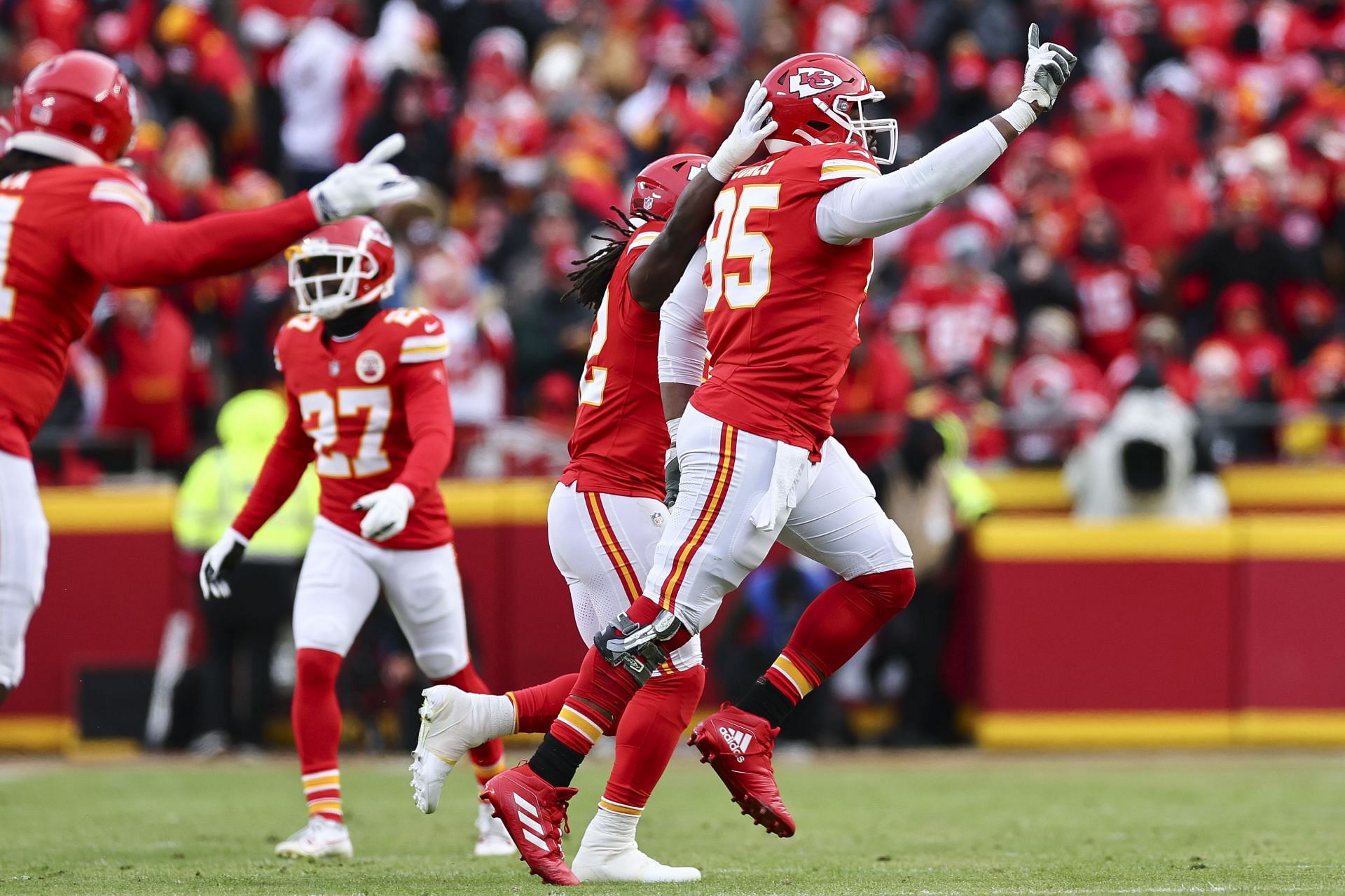 Chris Jones sends 2-word message after Nick Bolton signs $45,000,000 contract extension (Image credit: Getty)