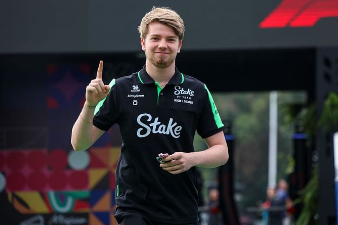 Robert Shwartzman gives honest take on "aggressive" racing in IndyCar compared to his European experience