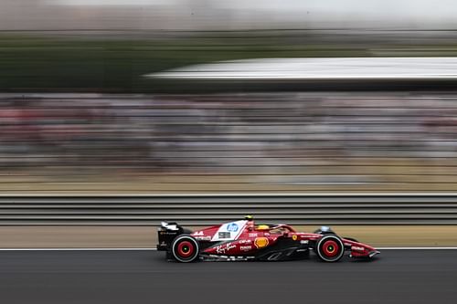 Lewis Hamilton on track during the Grand Prix of China at Shanghai International Circuit on March 23, 2025 - Source: Getty