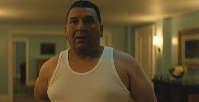 Does Villanueva die in Reacher season 3? Details explored