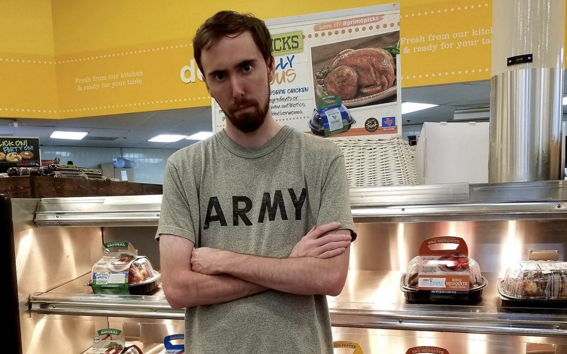 Asmongold says immigrants committing crimes worse than jaywalking should be deported out of the USAsmongold says immigrants committing crimes worse than jaywalking should be deported out of the US