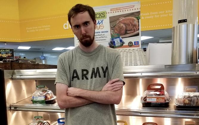 "We don't need new people": Asmongold says immigrants committing crimes worse than jaywalking should be deported out of the US