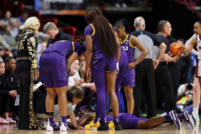 Kim Mulkey gives concerning Flau'jae Johnson injury update with a silver lining