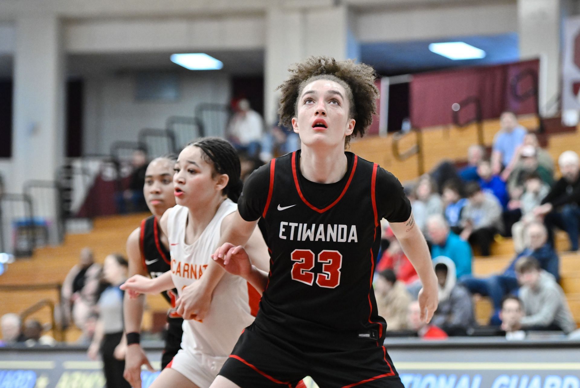 HIGH SCHOOL BASKETBALL: JAN 20 Spalding Hoophall Classic - Incarnate Word vs Etiwanda - Source: Getty