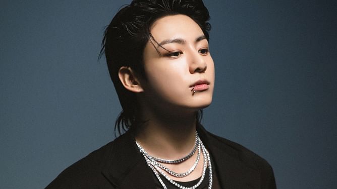 “The king as always” — Fans react as BTS Jungkook reigns as Calvin Klein’s most influential ambassador to date surpassing Jeremy Allen White