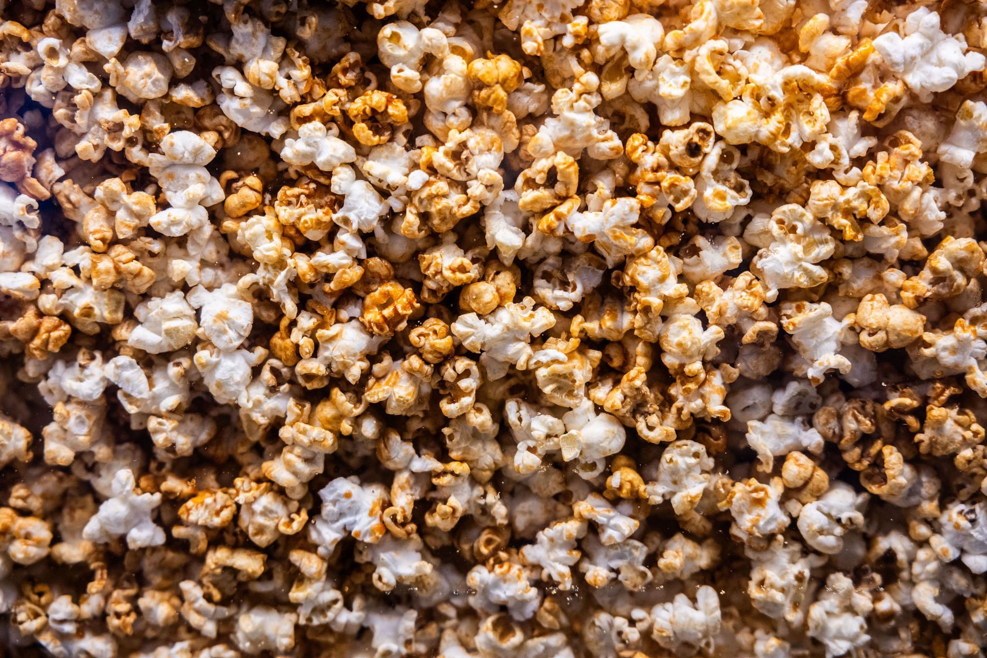 The butterbeer flavored popcorn (Image via Getty)