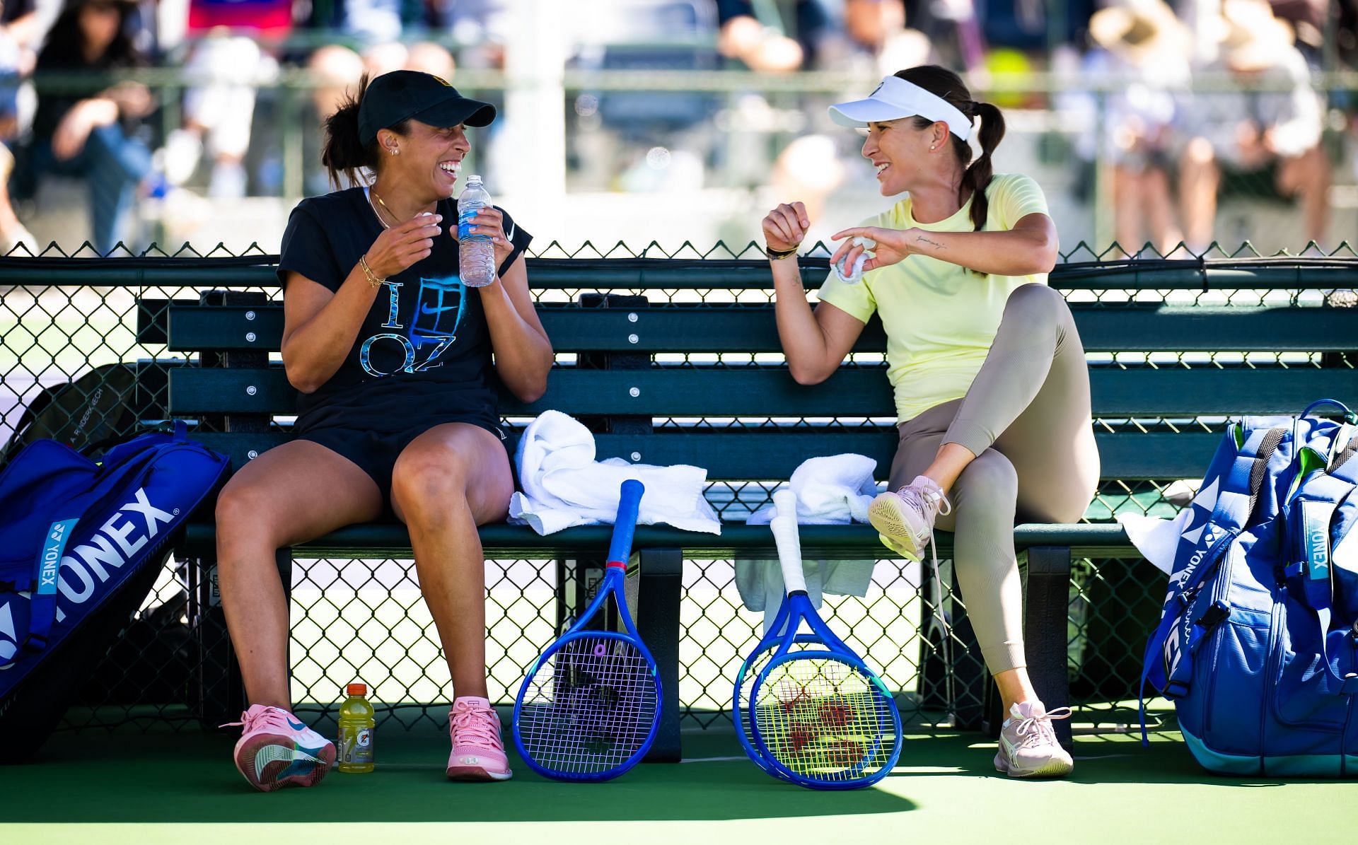 In Picture: Madison Keys and Belinda Bencic at the 2025 BNP Paribas Open (Source: Getty)