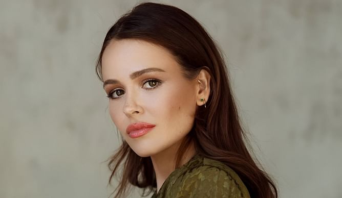 How many roles did Jocelyn Hudon play in Chicago Fire? All characters explored