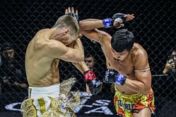 FREE FULL FIGHT: Superlek Kiatmoo9 leaves Denver crowd absolutely stunned with one-hit KO of Jonathan Haggerty
