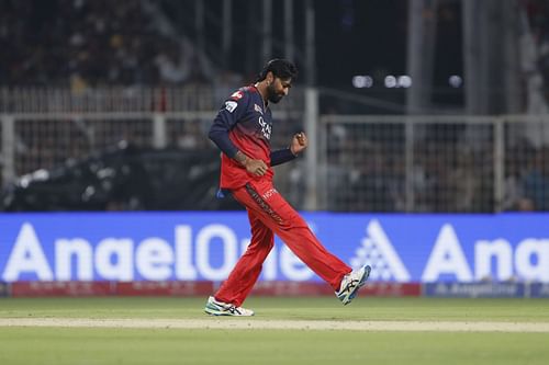 Krunal Pandya was the Player of the Match for Royal Challengers Bengaluru, picking up 3/29 in the four overs he bowled- Source: Getty