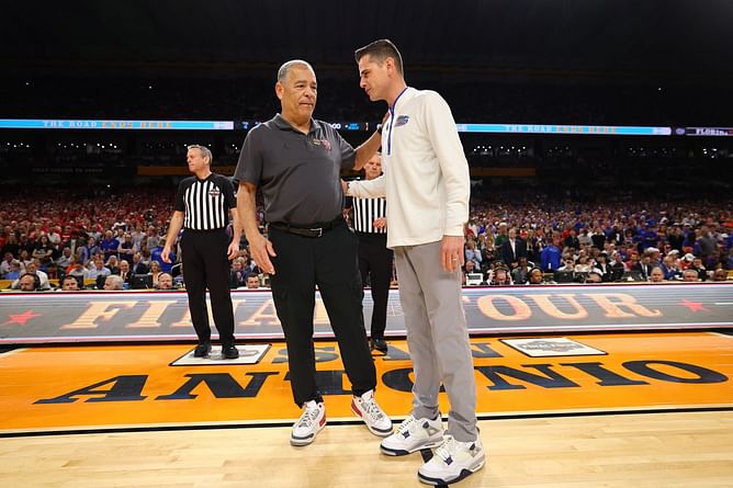 Florida HC Todd Golden believes Kelvin Sampson's "underrated" Houston play like they have a "chip on their shoulder"