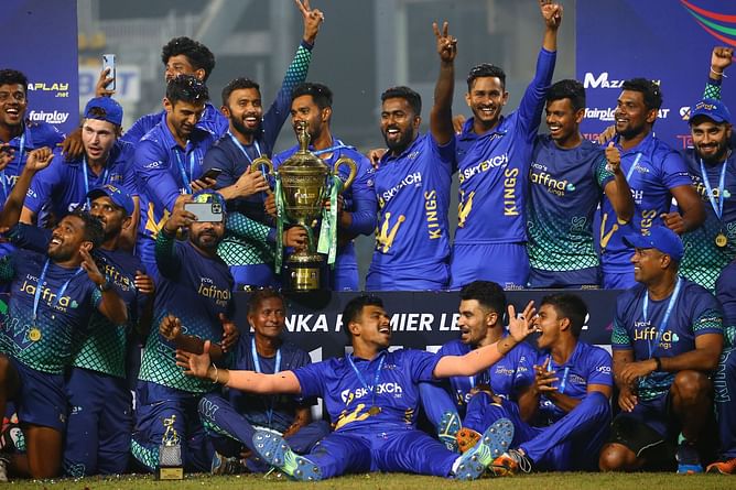 IPL 2025 के बीच इन दो टीमों को किया गया बर्खास्त, बड़ी वजह आई सामने