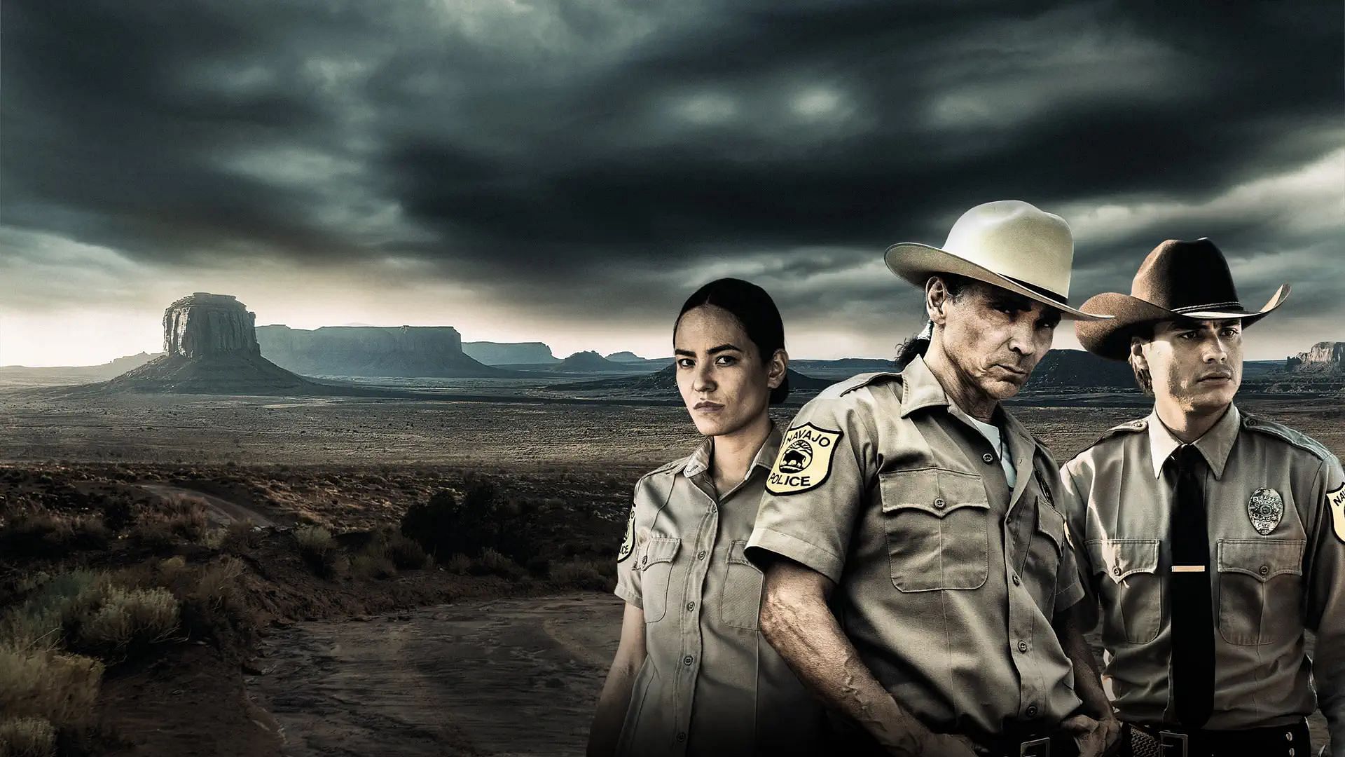 Lieutenant Joe Leaphorn and Deputy Jim Chee investigate a series of crimes (Image via Prime Video)