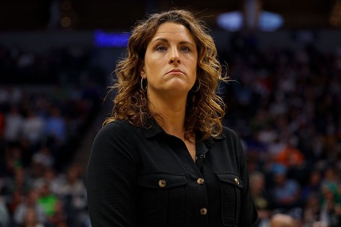 Fever HC Stephanie White highlights the importance of veteran leadership on star-studded roster