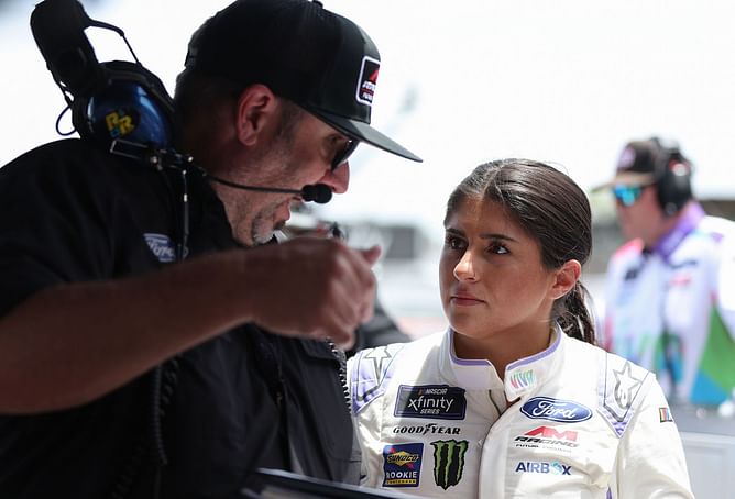Hailie Deegan crashes in return to dirt racing
