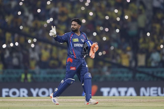 MI vs LSG: मुंबई के खिलाफ हार के बाद ऋषभ पंत को लगा बड़ा झटका, BCCI ने ठोका भारी जुर्माना; साथी खिलाड़ियों को भी हुआ नुकसान